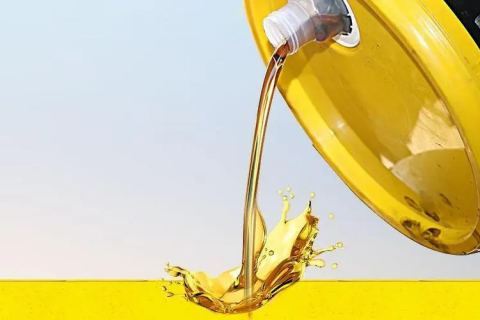 滤油机液压油多久换一次？？？